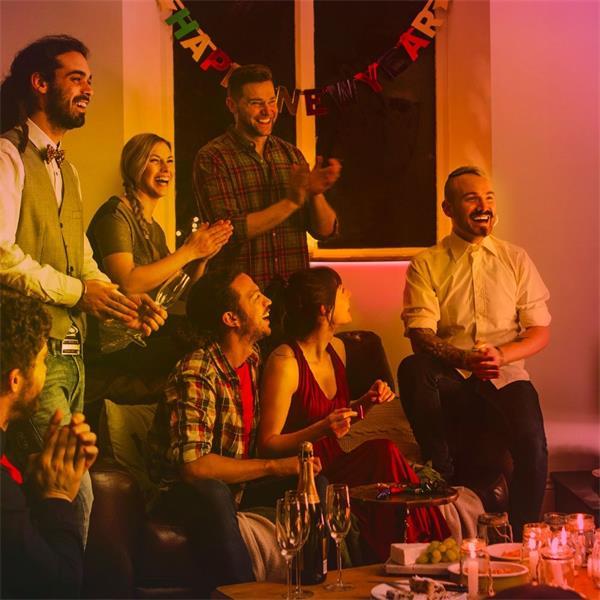 TP-LINK "Smart Light Strip, MulticolorSPEC: 2.4 GHz Wi-Fi, 802.11b/g/n, one 16.4 ft/5m RGB+IC LED light strip, 12V/1.5A