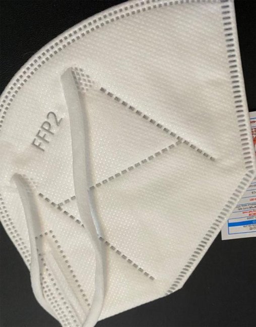 Respirátor KADI 001 - třída ochrany FFP 2 - bílý - 1 ks / balení po expiraci